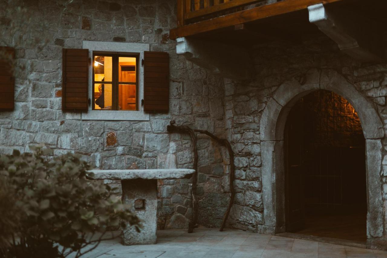 Skerlj Wine Estate Guest House Tomaj Eksteriør bilde